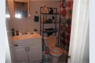 1741 NE 39th Street, Pompano Beach, FL 33064 - Photo 10