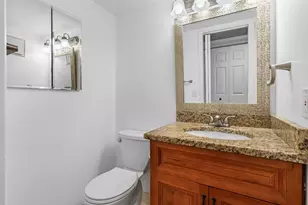 1084 Harwood F, Deerfield Beach, FL 33442 - Photo 8