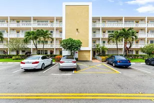 1084 Harwood F, Deerfield Beach, FL 33442 - Photo 12