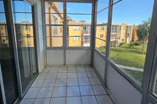 4334 NW 9th Ave, Deerfield Beach, FL 33064 - Photo 12