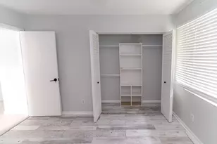 5449 NW 56th Ct, Tamarac, FL 33319 - Photo 6