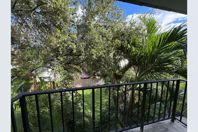 809 W Oakland Park Boulevard #J10, Fort Lauderdale, FL 33311 - Photo 10