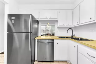 6071 NW 61 Unit, Tamarac, FL 33319 - Photo 4