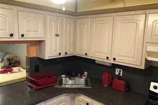 6161 NW 57th Ct, Tamarac, FL 33319 - Photo 4