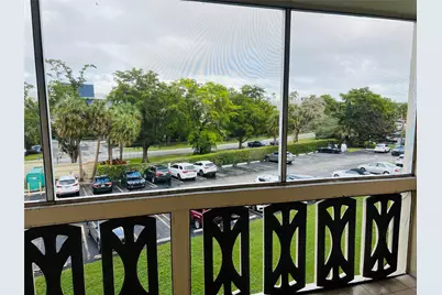 800 NE 195th Street #307, Miami, FL 33179 - Photo 10