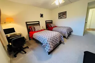 800 NE 195th St, Miami, FL 33179 - Photo 48