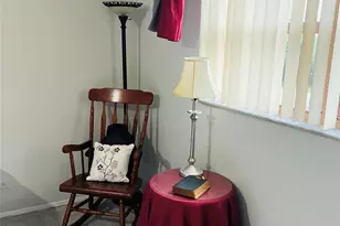 800 NE 195th St, Miami, FL 33179 - Photo 32