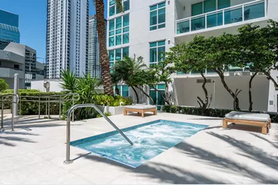 950 Brickell Bay Drive #5205, Miami, FL 33131 - Photo 28