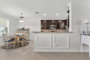 3460 Princeton Dr, Wellington, FL 33414 - Photo 12