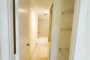 4172 Inverrary Dr, Lauderhill, FL 33319 - Photo 20