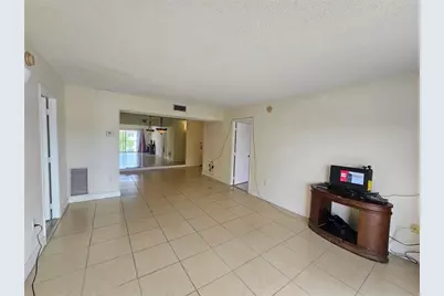 4172 Inverrary Drive #410, Lauderhill, FL 33319 - Photo 12