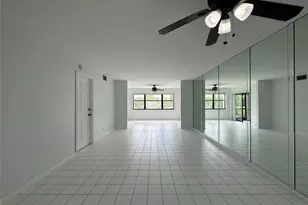 7673 Tahiti Ln, Lake Worth, FL 33467 - Photo 6