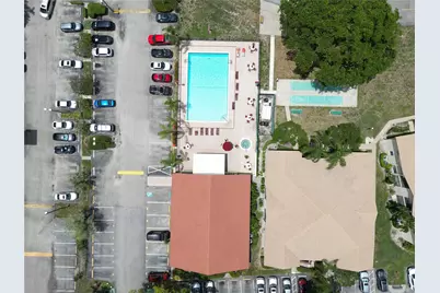 7673 Tahiti Lane #105, Lake Worth, FL 33467 - Photo 14