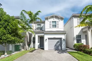 4731 NW 48th Terrace, Tamarac, FL 33319 - Photo 2