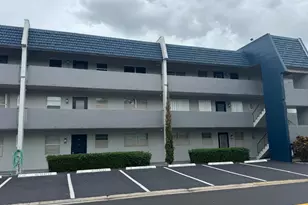 7797 Golf Cir Dr, Margate, FL 33063 - Photo 36