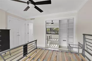 250 E Royal Palm Rd, Boca Raton, FL 33432 - Photo 24