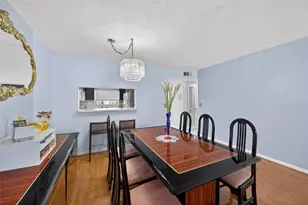 10145 Sunrise Lakes Blvd, Sunrise, FL 33322 - Photo 18