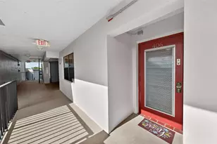 10145 Sunrise Lakes Blvd, Sunrise, FL 33322 - Photo 14