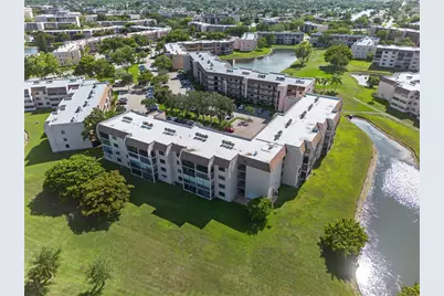 10145 Sunrise Lakes Boulevard #406, Sunrise, FL 33322 - Photo 24