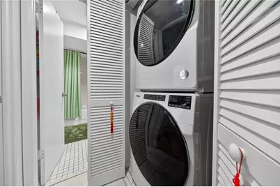 10145 Sunrise Lakes Boulevard #406, Sunrise, FL 33322 - Photo 4