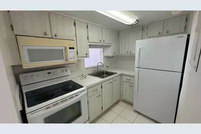 625 Antioch #302, Fort Lauderdale, FL 33304 - Photo 22