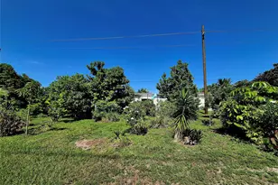 1390 NW 70th Ln, Margate, FL 33063 - Photo 28