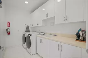 347 Oak St, Hollywood, FL 33019 - Photo 28
