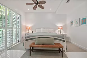 347 Oak St, Hollywood, FL 33019 - Photo 8