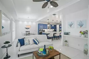 347 Oak St, Hollywood, FL 33019 - Photo 10