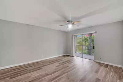 555 SE 8th Street #252, Deerfield Beach, FL 33441 - Photo 4