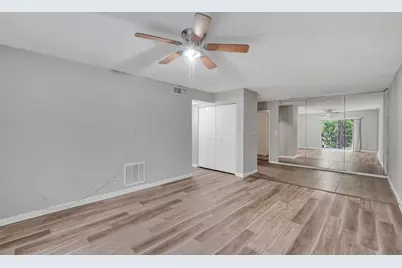 555 SE 8th Street #252, Deerfield Beach, FL 33441 - Photo 2