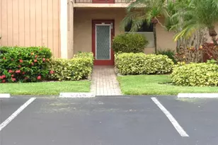 7320 Lake Cir Dr, Margate, FL 33063 - Photo 26