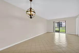 10304 Sunrise Lakes Blvd, Sunrise, FL 33322 - Photo 10