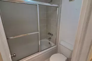 9491 Evergreen Pl, Davie, FL 33324 - Photo 86