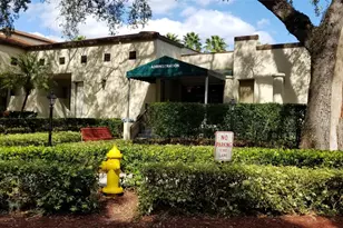 9491 Evergreen Pl, Davie, FL 33324 - Photo 6