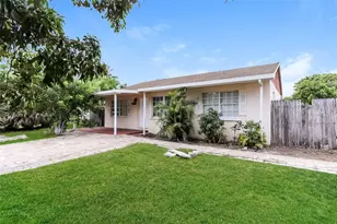 2903 Apalachee Rd, West Palm Beach, FL 33406 - Photo 4