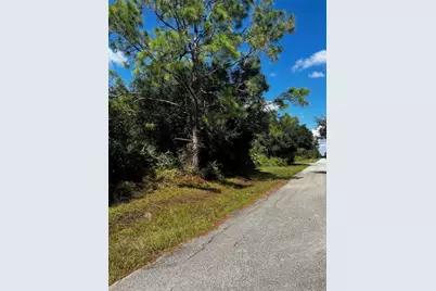 1221 Hamilton Avenue, Lehigh Acres, FL 33972 - Photo 2