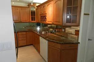 6307 Bay Club Dr, Fort Lauderdale, FL 33308 - Photo 4