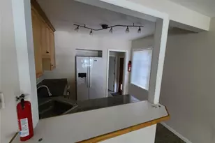 904 SE 13th St, Fort Lauderdale, FL 33316 - Photo 8