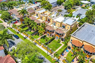 913 NE 17th Way, Fort Lauderdale, FL 33304 - Photo 2