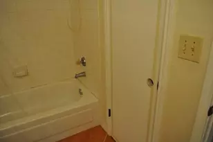 2465 NW 33rd St, Oakland Park, FL 33309 - Photo 28