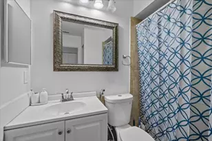 8337 NW 37th Pl, Sunrise, FL 33351 - Photo 16