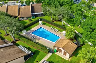 8337 NW 37th Pl, Sunrise, FL 33351 - Photo 32