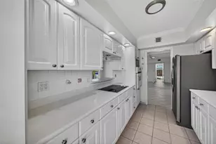 180 Isle of Venice Dr, Fort Lauderdale, FL 33301 - Photo 38