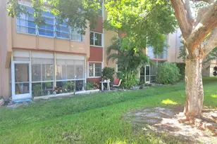 8120 SW 24th St, North Lauderdale, FL 33068 - Photo 6