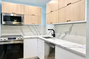 2850 NE 14th St, Pompano Beach, FL 33062 - Photo 1