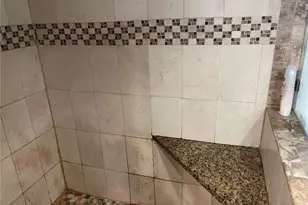 1401 NE Miami Gardens Dr, Miami, FL 33179 - Photo 20