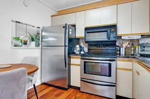 9581 Sunrise Lakes Blvd, Sunrise, FL 33322 - Photo 2