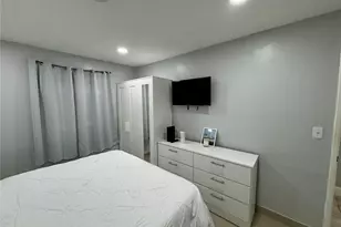 4242 SW 49th Ct, Dania Beach, FL 33314 - Photo 10