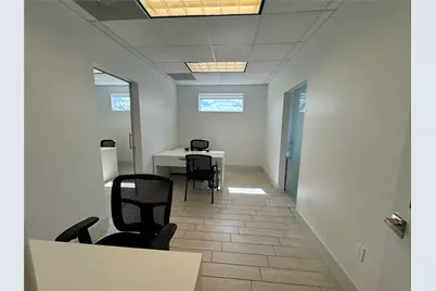2719 Hollywood Boulevard, Hollywood, FL 33020 - Photo 12